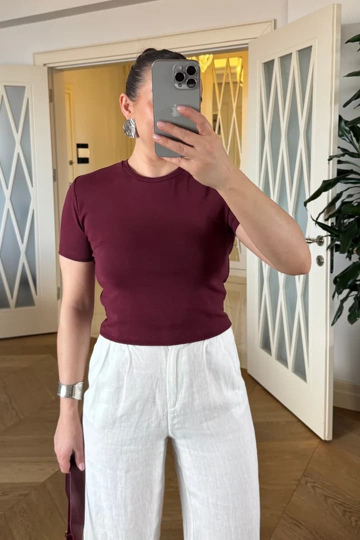 Basic Bisiklet Yaka Kısa Kollu Kadın Crop Tişört - BORDO