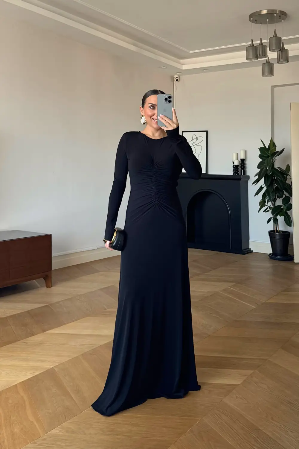 Vatkalı Büzgü Detaylı Uzun Elbise 1