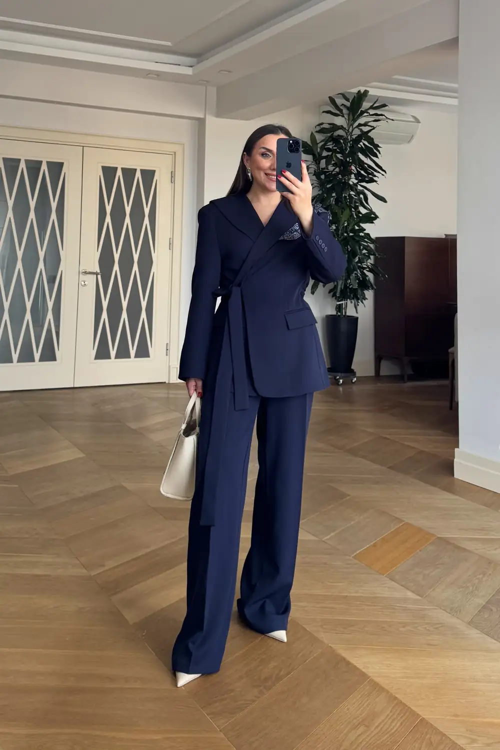 Pelerin Detaylı Blazer Ceket Pantolon Kadın Takım - Lacivert
