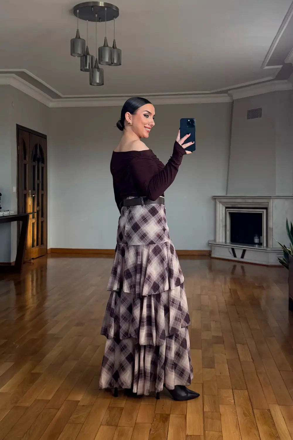 Önden Yırtmaçlı Kemerli Katlı Midi Şifon Etek 5