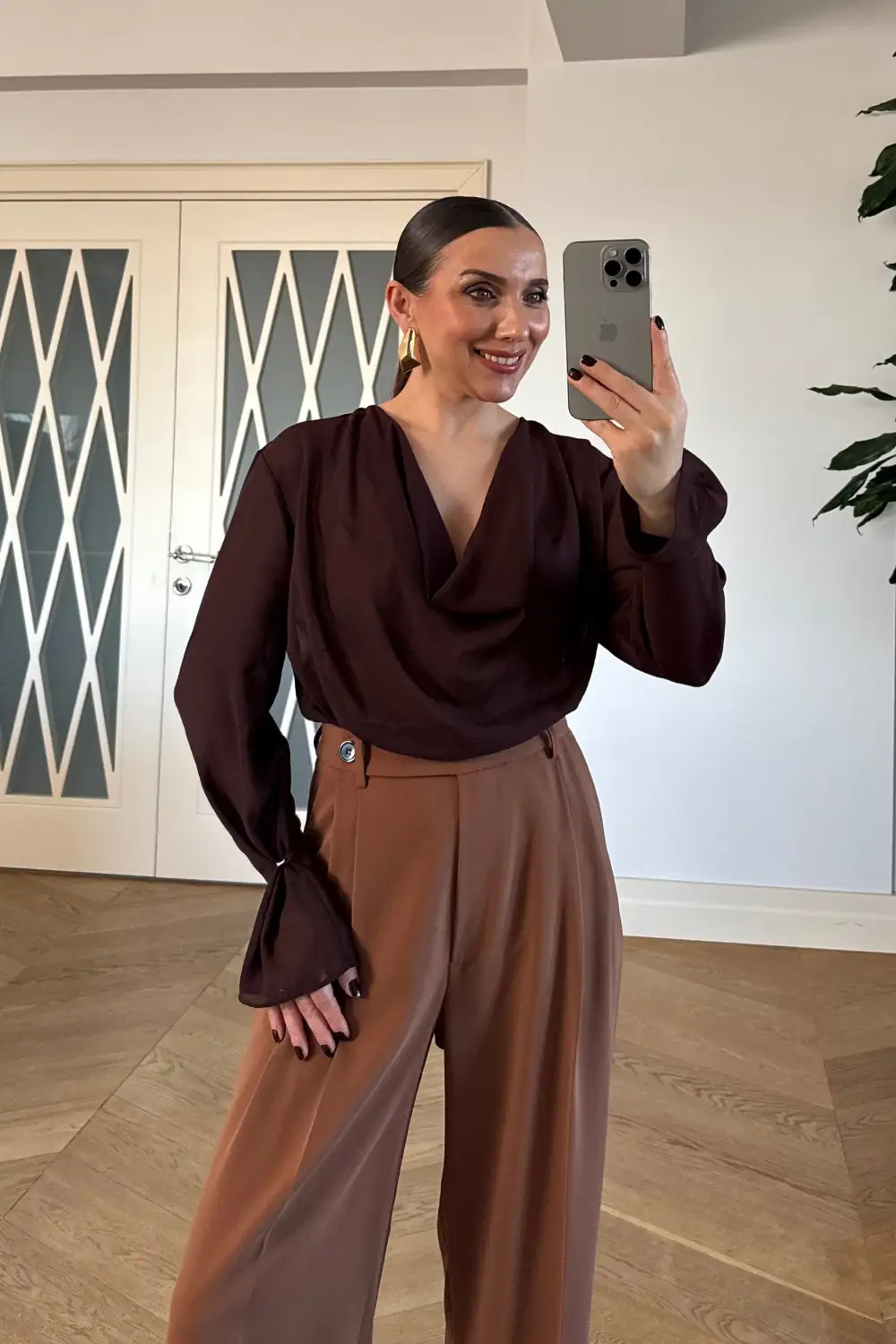 Degaje Yaka Kol Detaylı Bluz 6