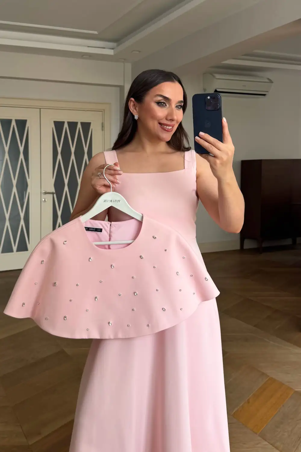 Pelerin Detaylı kare Yaka Askılı Midi Elbise - Pembe