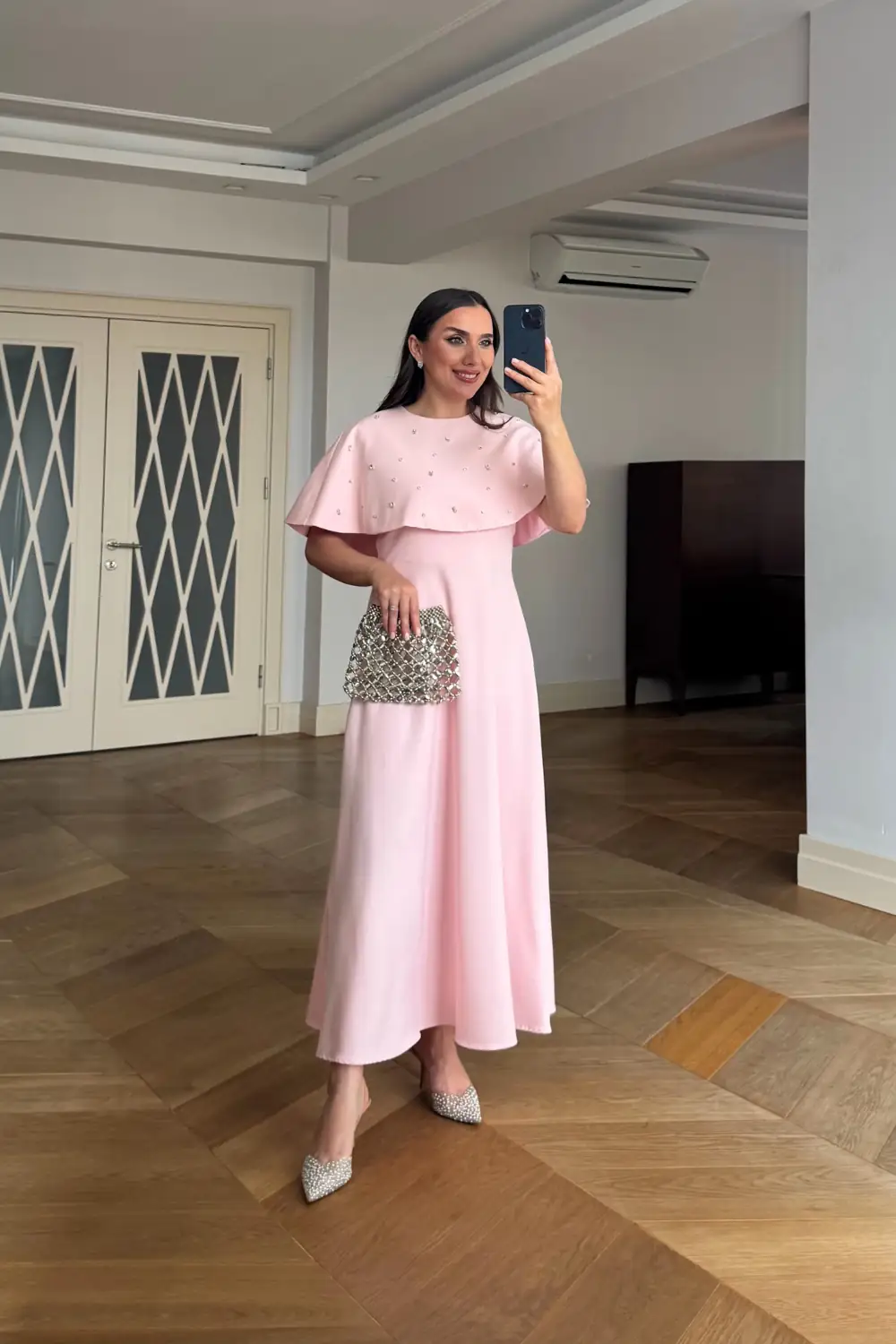 Pelerin Detaylı kare Yaka Askılı Midi Elbise - Pembe