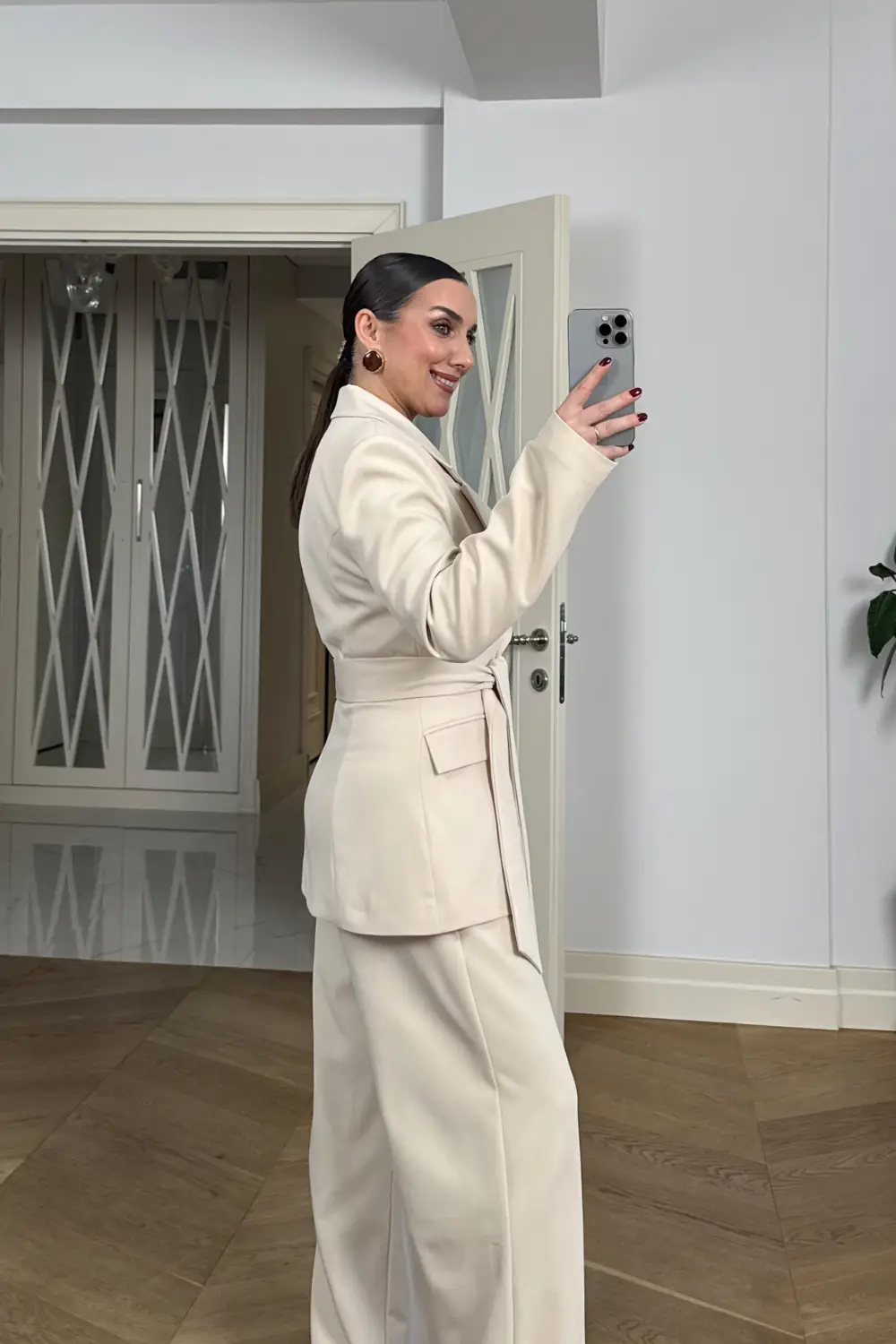 Fular Detaylı Blazer Kadın Ceket - Bej