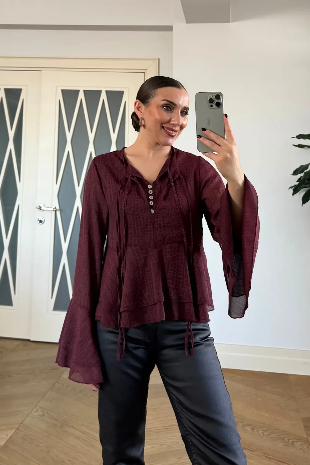 Yakası Bağlamalı Şifon Bluz - BORDO