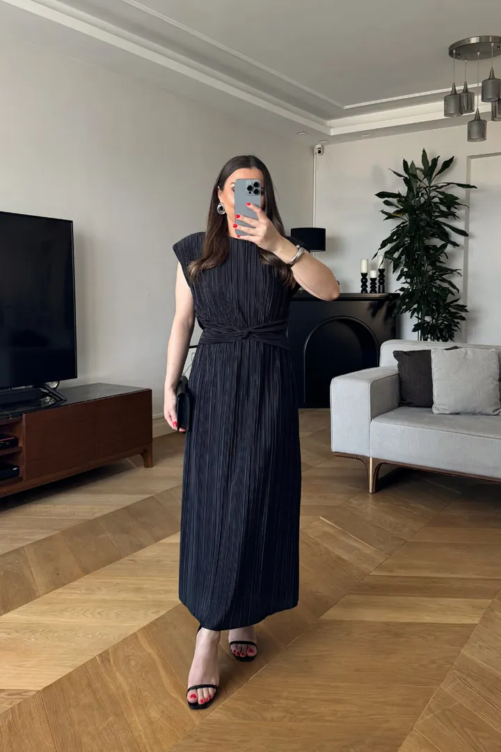 Piliseli Sıfır Kol Midi Elbise 1