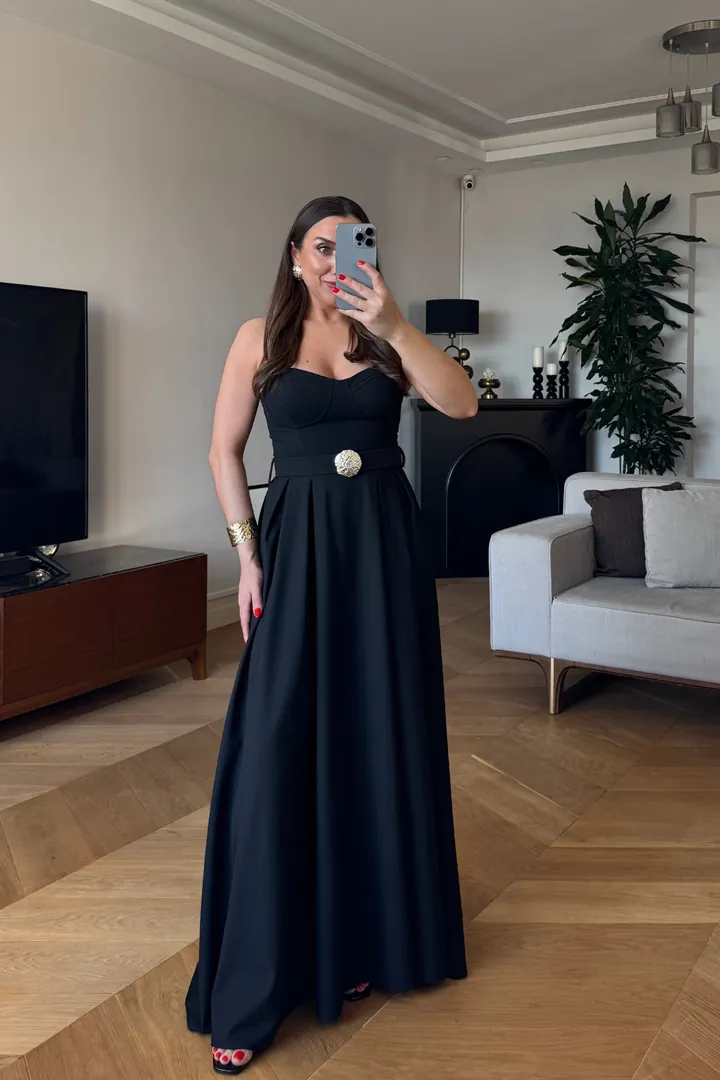 Göğüs Kuplu Askılı Uzun Elbise 1