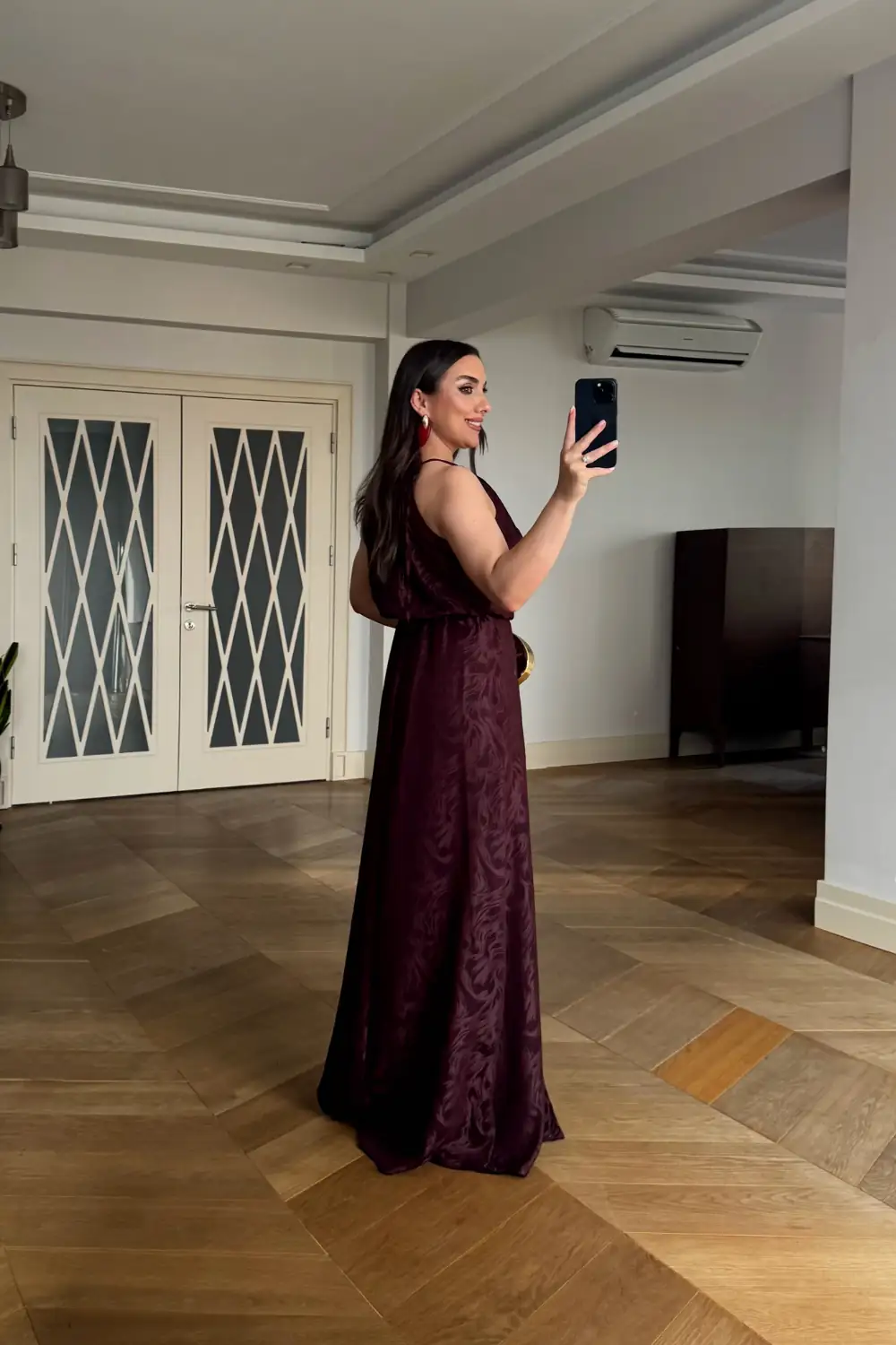 Halter yaka Bağlama Detaylı Uzun Elbise 7