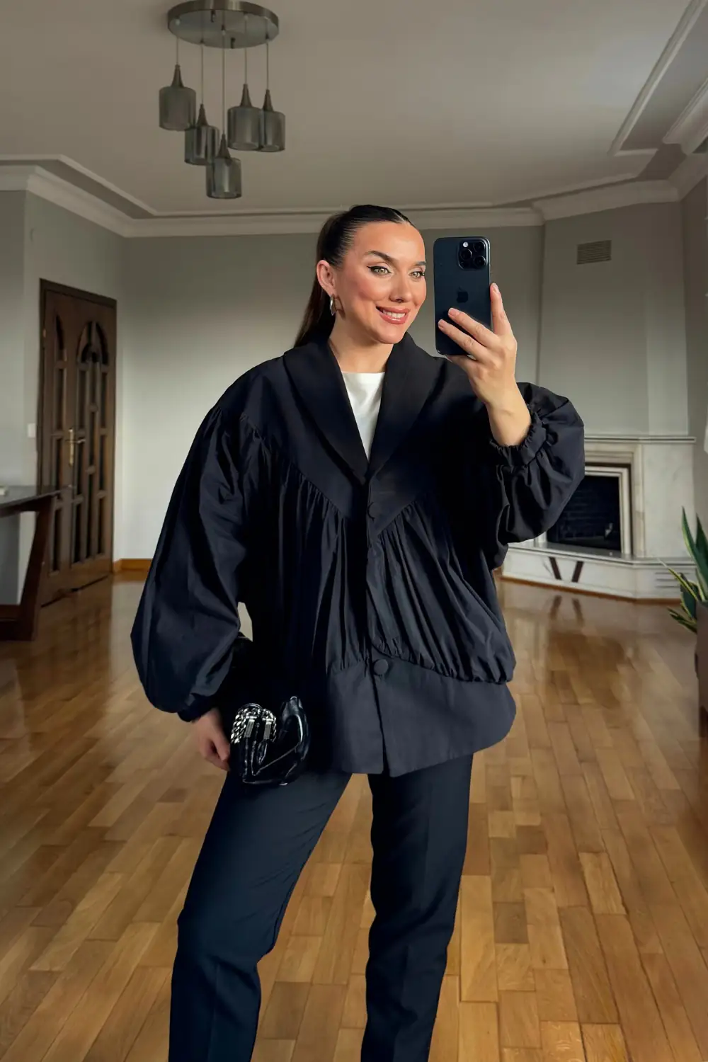 Büzgü Detaylı Kaplama Düğmeli Mont 5