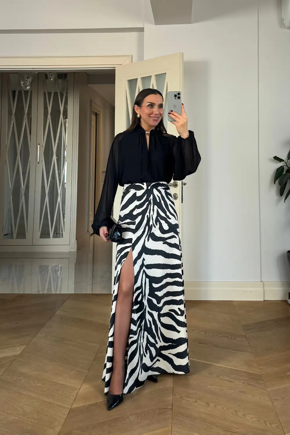 Zebra Desenli Yırtmaçlı Uzun Etek 1