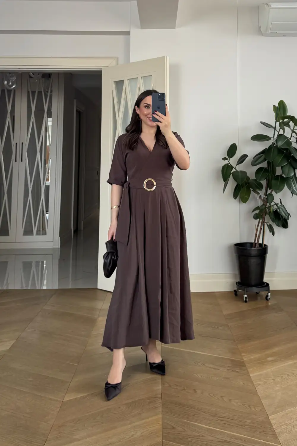 Kruvaze Yaka Kısa Kollu Uzun Elbise 1