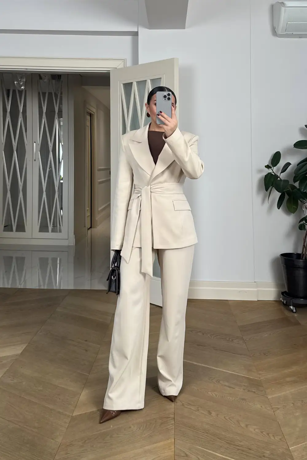 Fular Detaylı Blazer Kadın Ceket - Bej