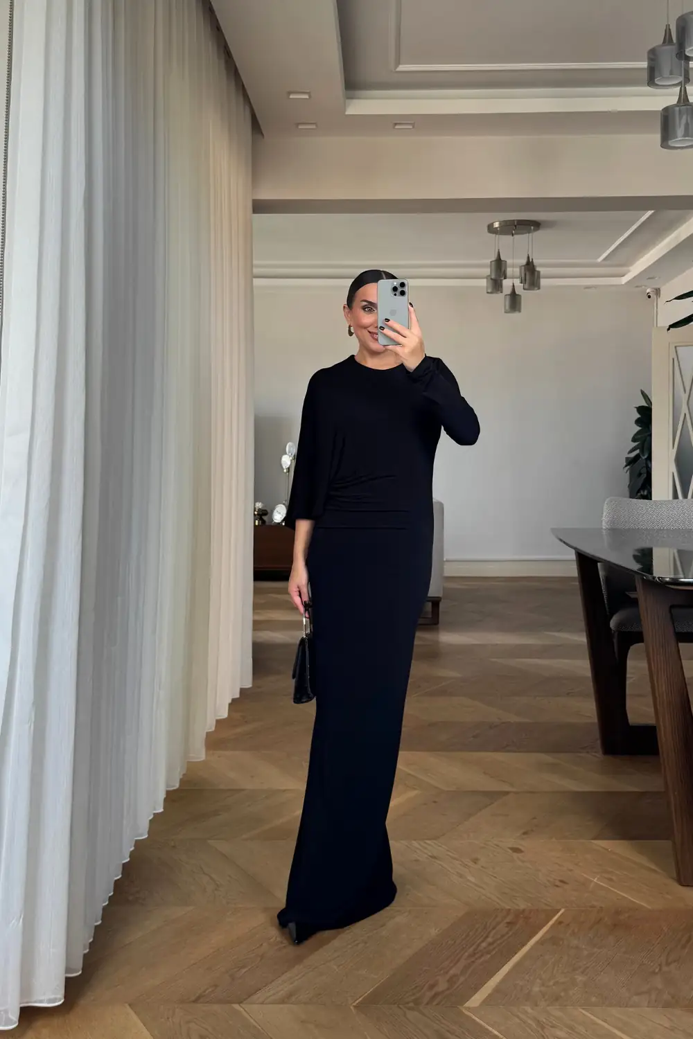 Yarasa Tek Kol Detaylı Uzun Elbise 5