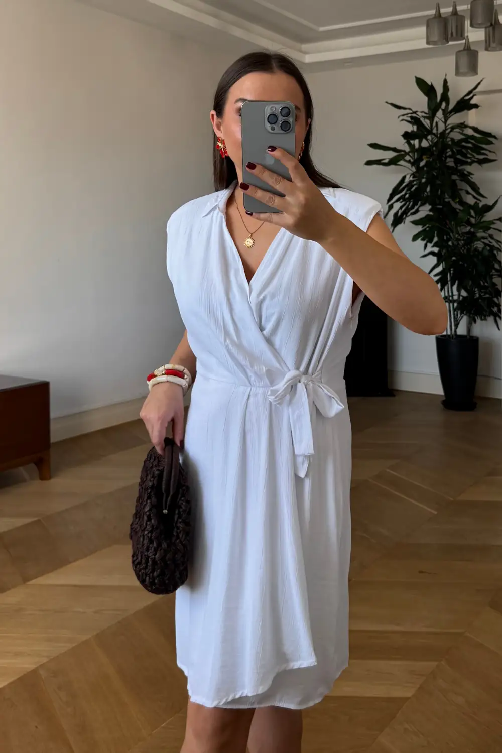 Kruvaze Bağlamalı Mini Elbise 4