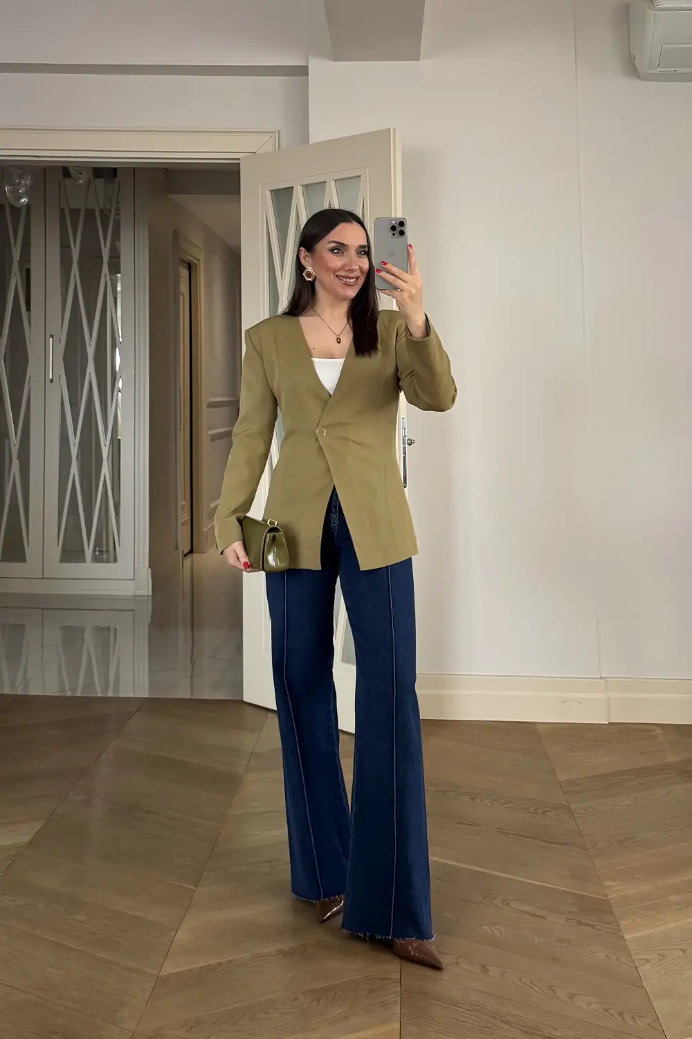 Yakasız Vücuda Oturan Blazer Kadın Ceket - HAKİ