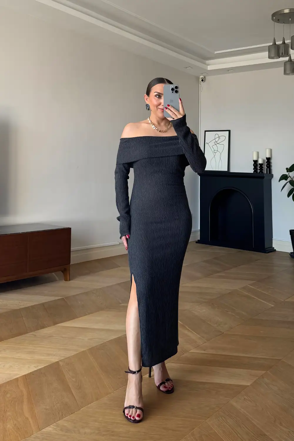 Madonna Yaka Uzun Kollu Midi Elbise 6