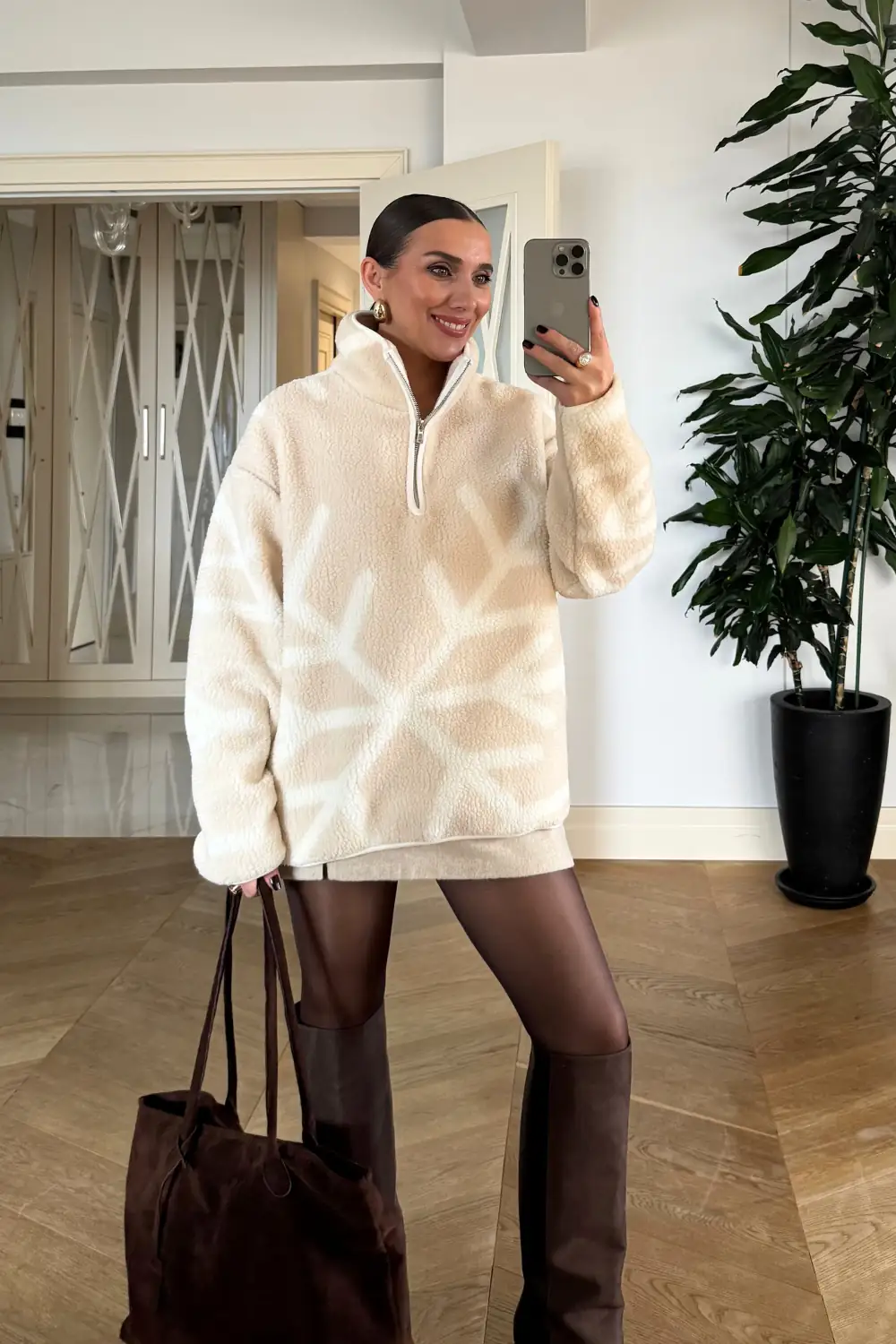 Dik Yaka Polar Kadın Sweatshirt - Ekru