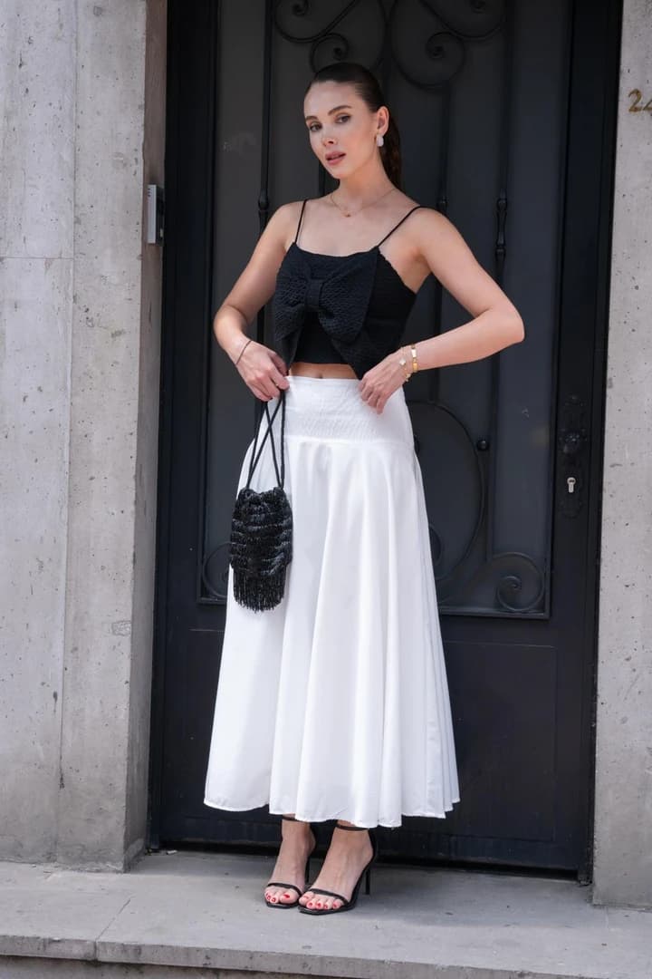 Fiyonk Detaylı Askılı Triko Crop 2