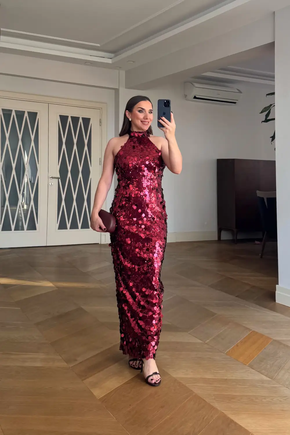 Halter Yaka Payetli Uzun Elbise - BORDO