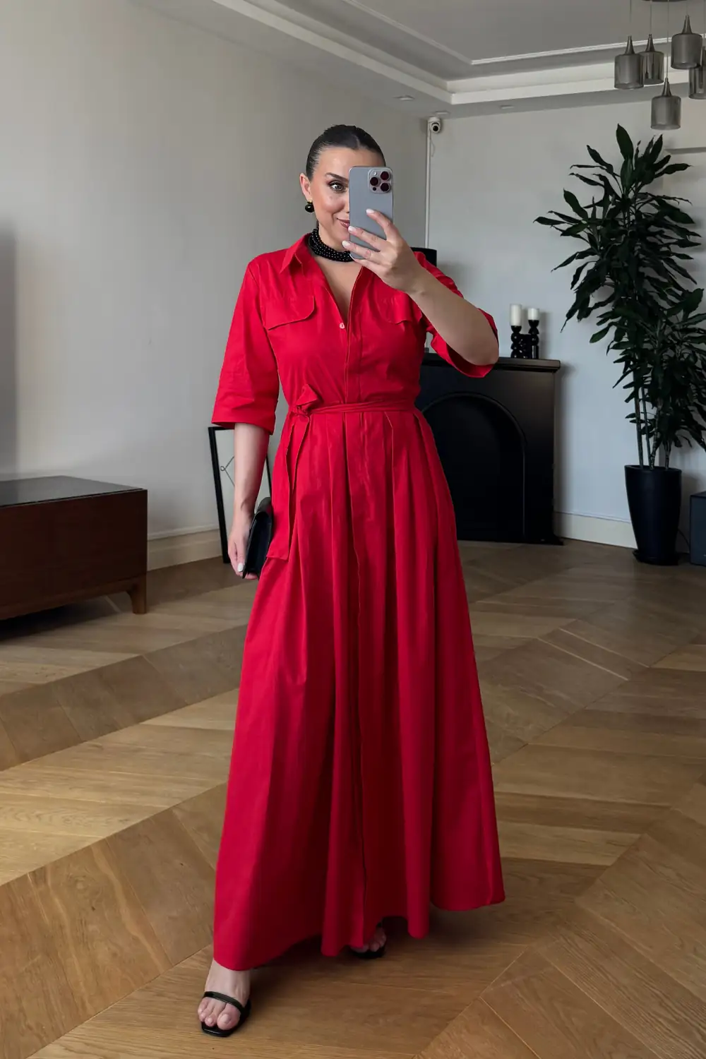 Kırmızı