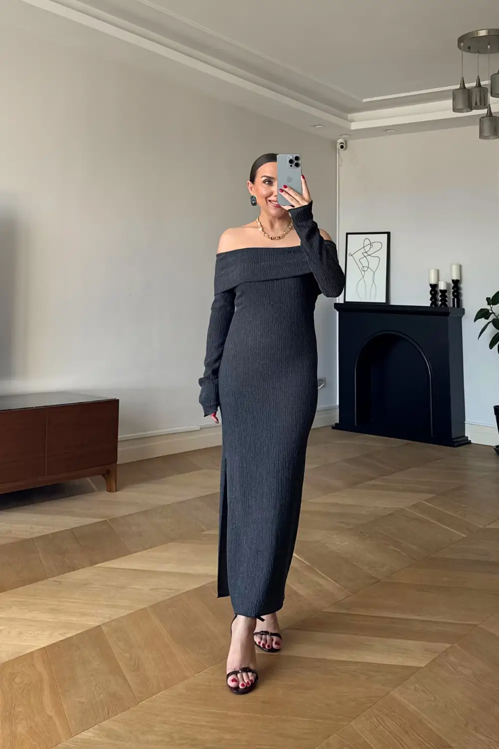 Madonna Yaka Uzun Kollu Midi Elbise 2