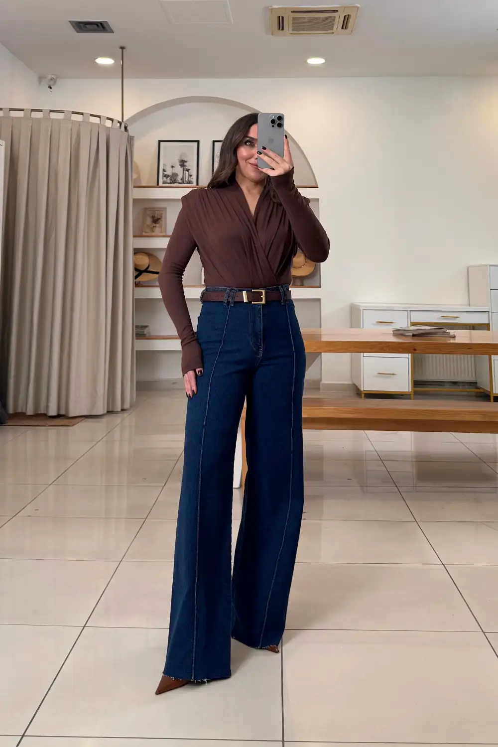 Kruvaze Yaka Vatkalı Uzun Kollu Bodysuit - Kahverengi