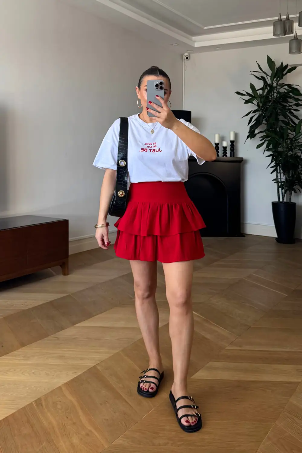 Volanlı Mini Şort Etek - Kırmızı