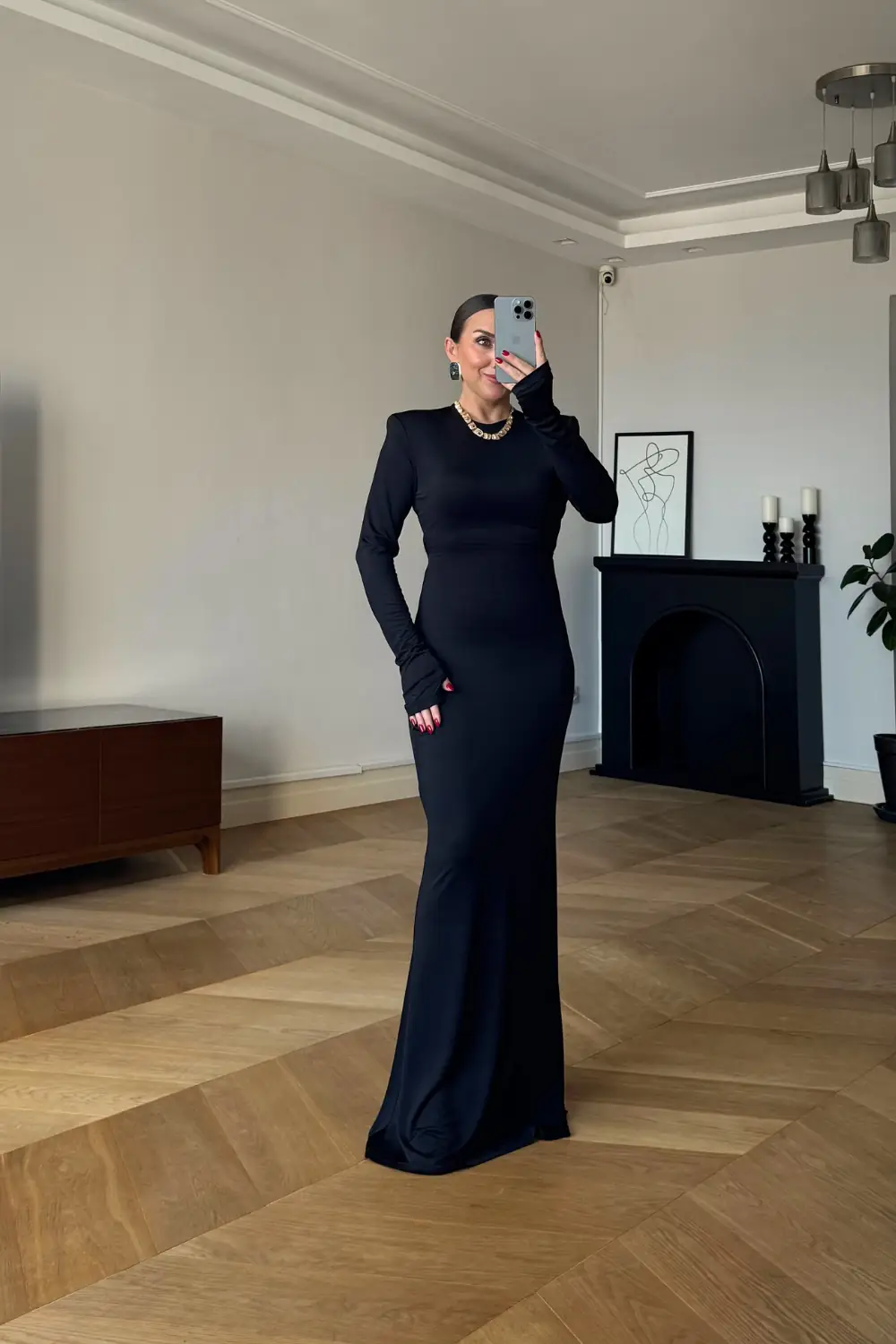 Sırt Dekolteli Uzun Kollu Uzun Elbise 6