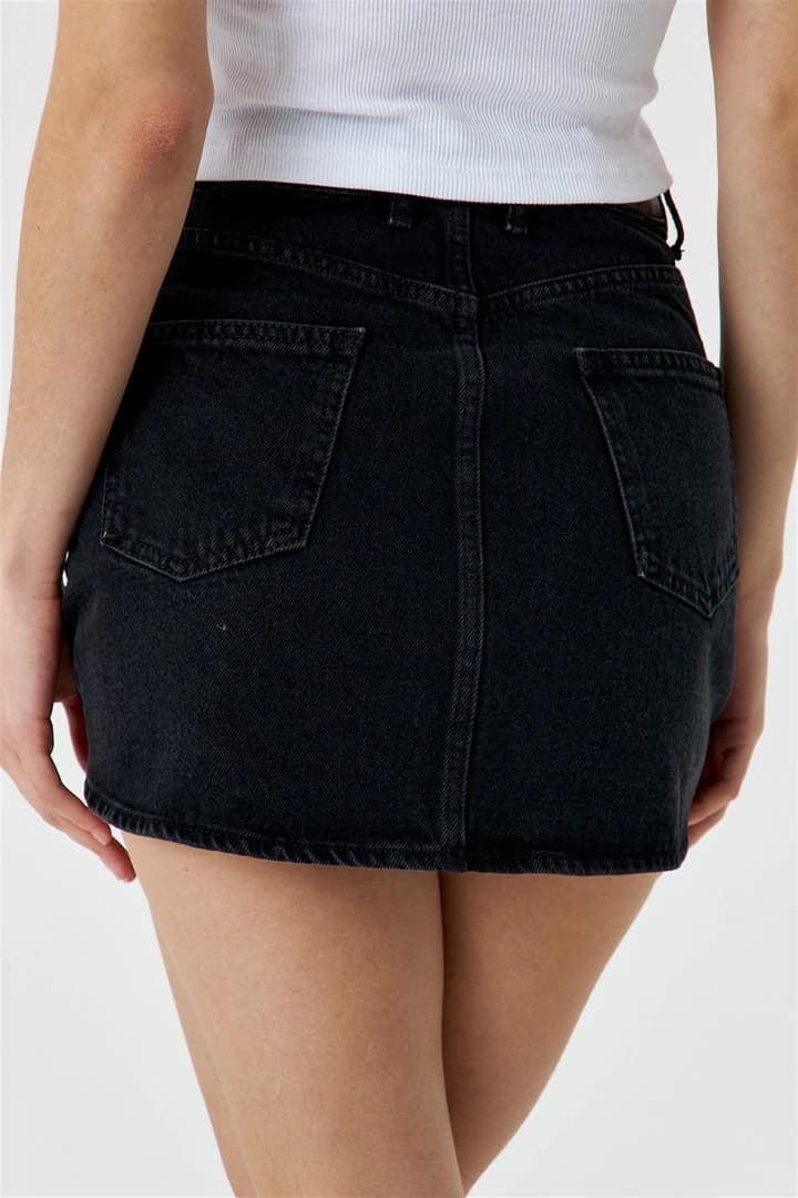 Asimetrik Kesim Mini Kot Etek 5