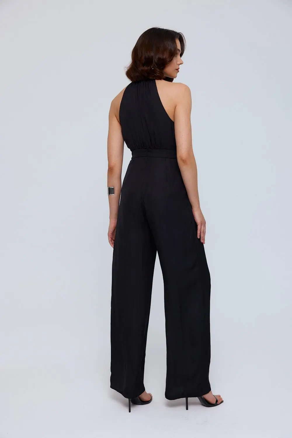 Halter Yaka Uzun Kadın Tulum - SİYAH