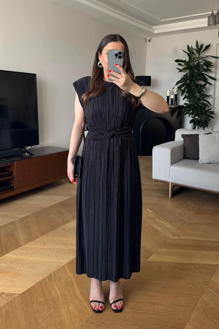 Piliseli Sıfır Kol Midi Elbise 5