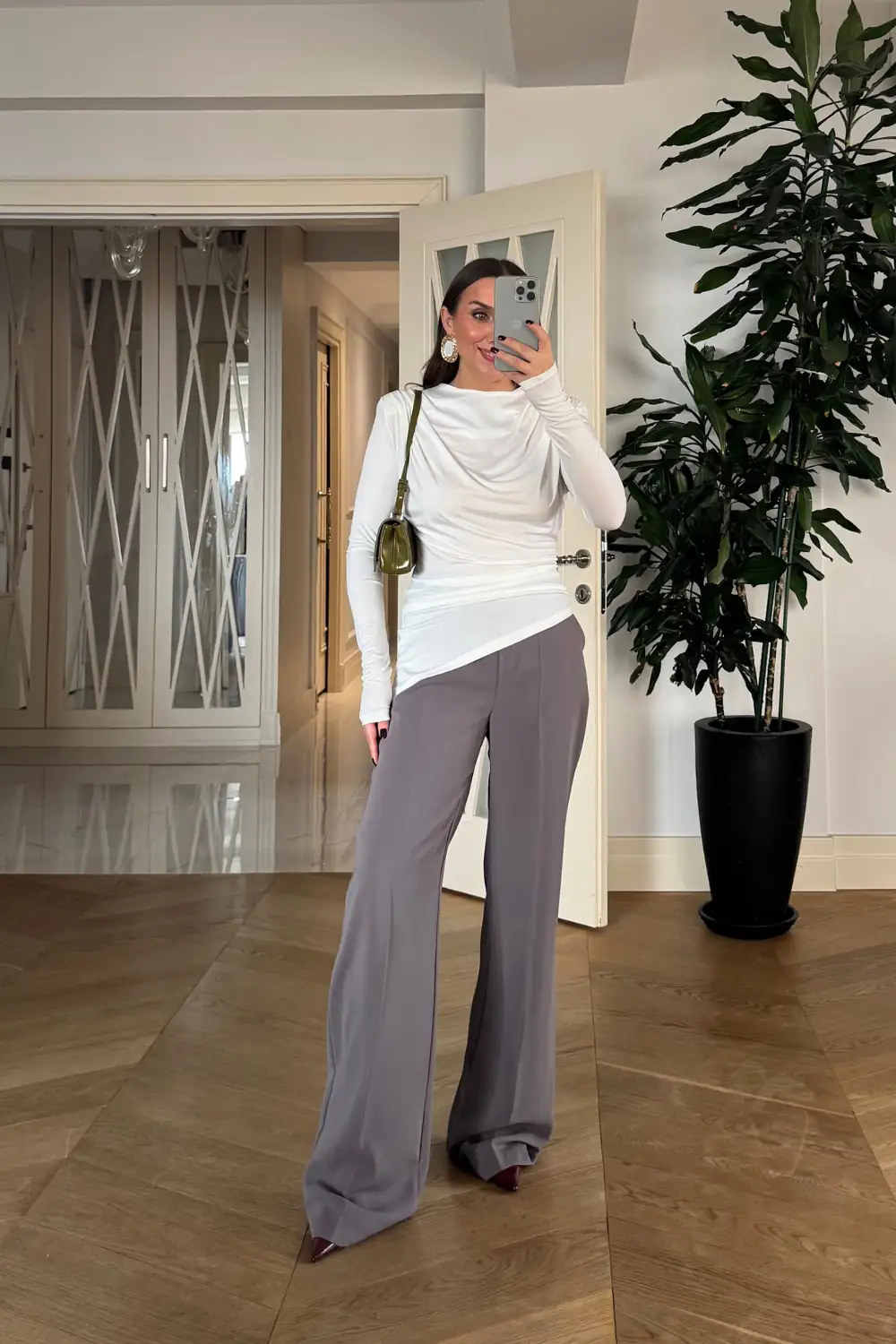 Vatkalı Asimetrik Uzun Kollu Bluz 6