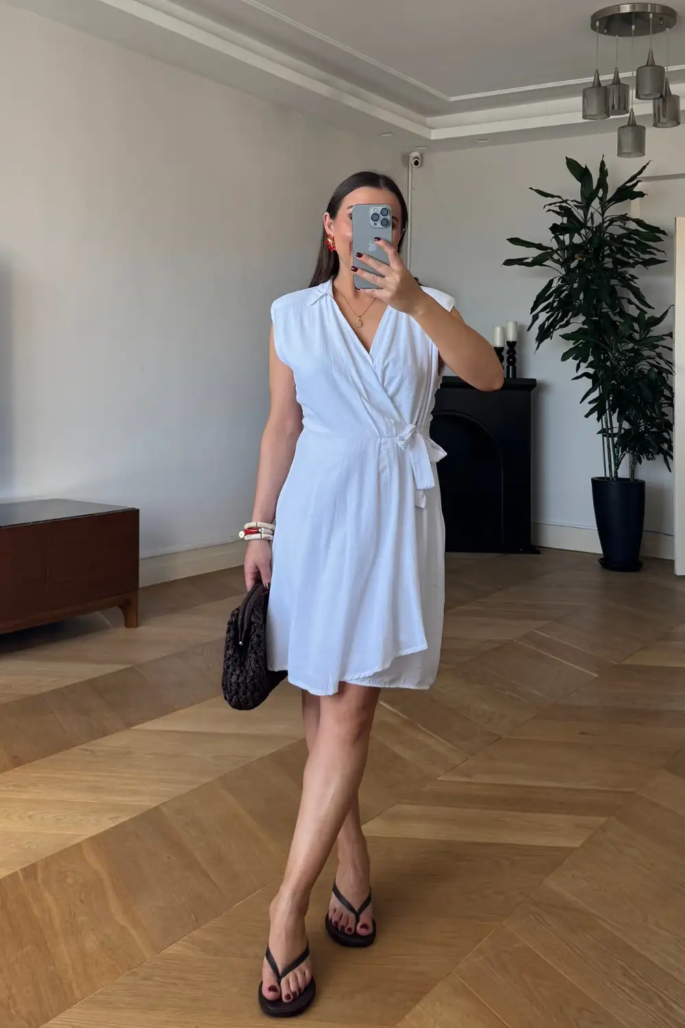 Kruvaze Bağlamalı Mini Elbise 5
