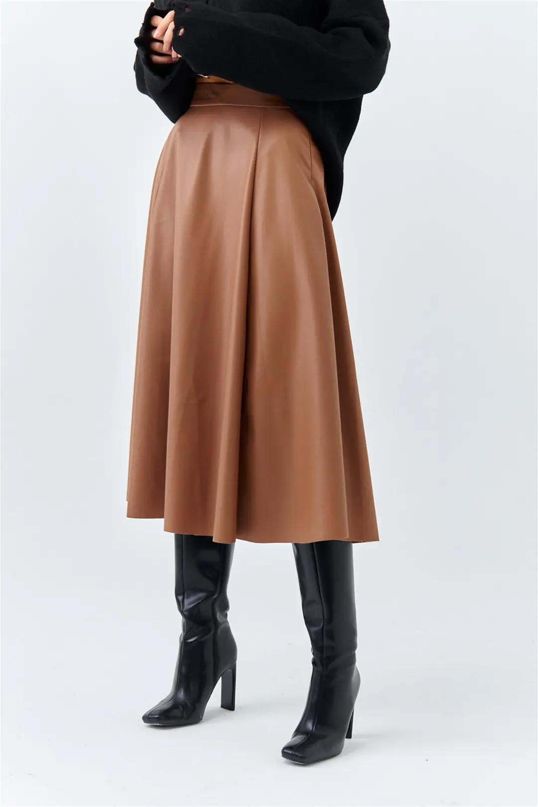 Suni Deri Kloş Etek 5
