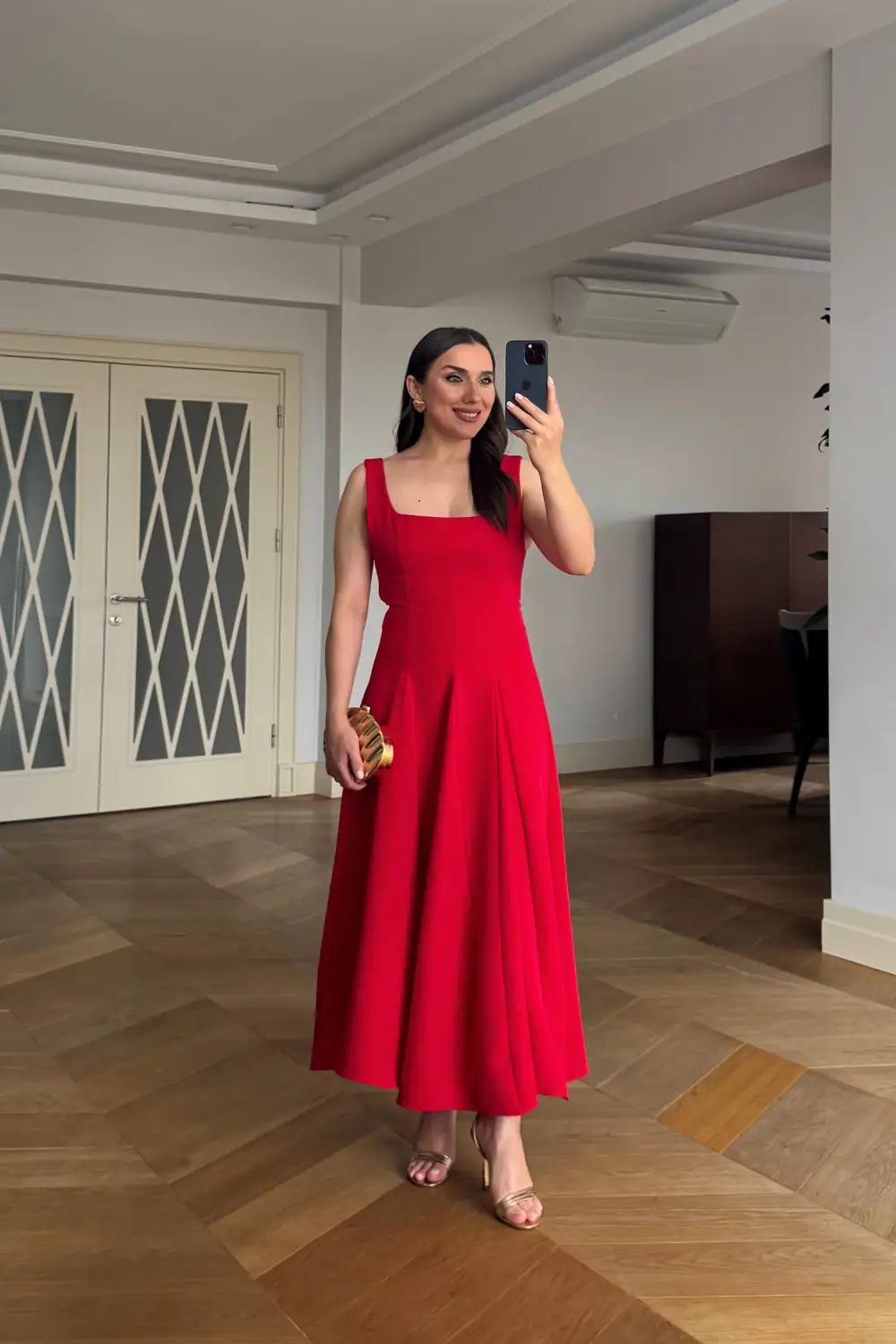 Kare Yaka Askılı Midi Elbise 7
