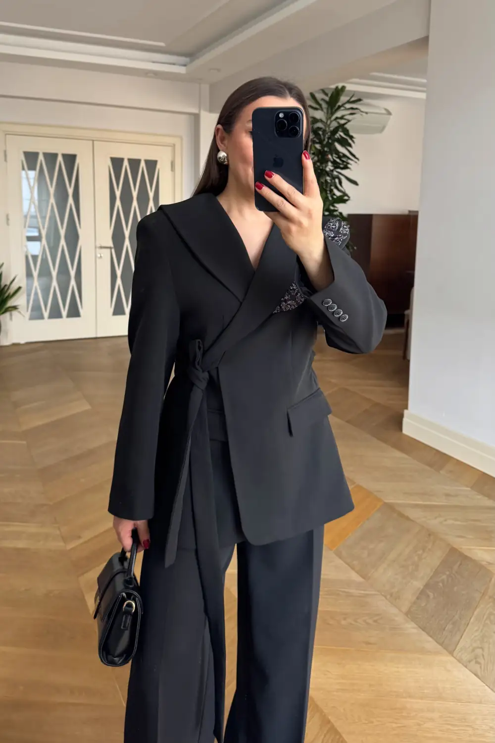 Pelerin Detaylı Blazer Ceket Pantolon Kadın Takım - SİYAH