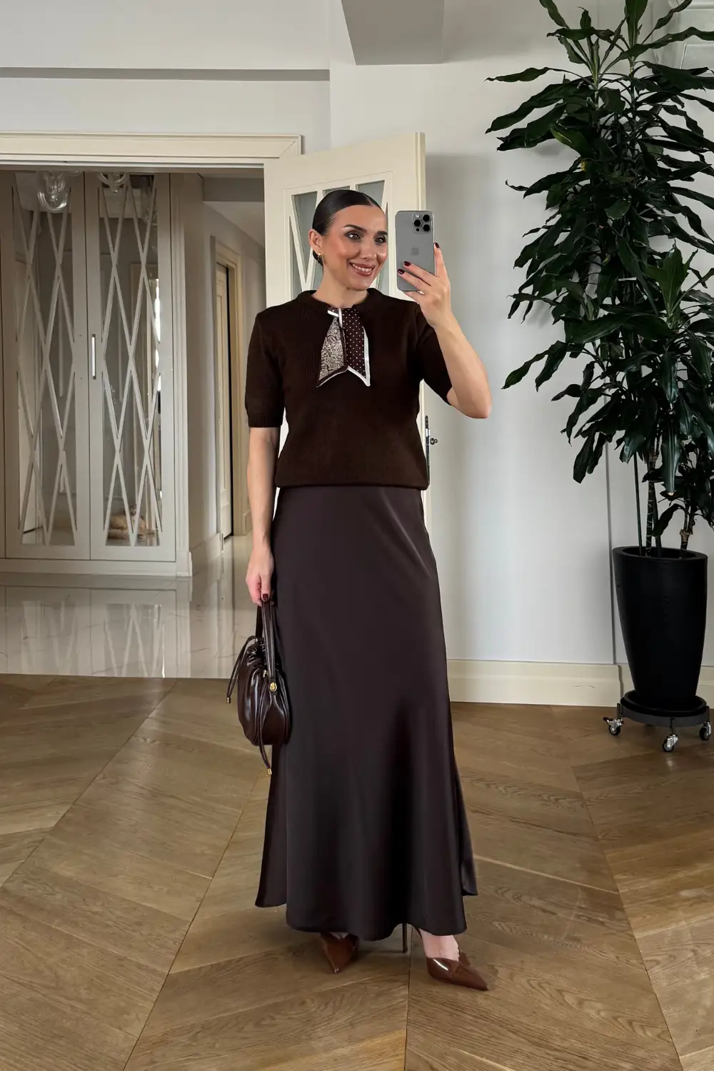 Beli Lastikli Uzun Saten Etek 2