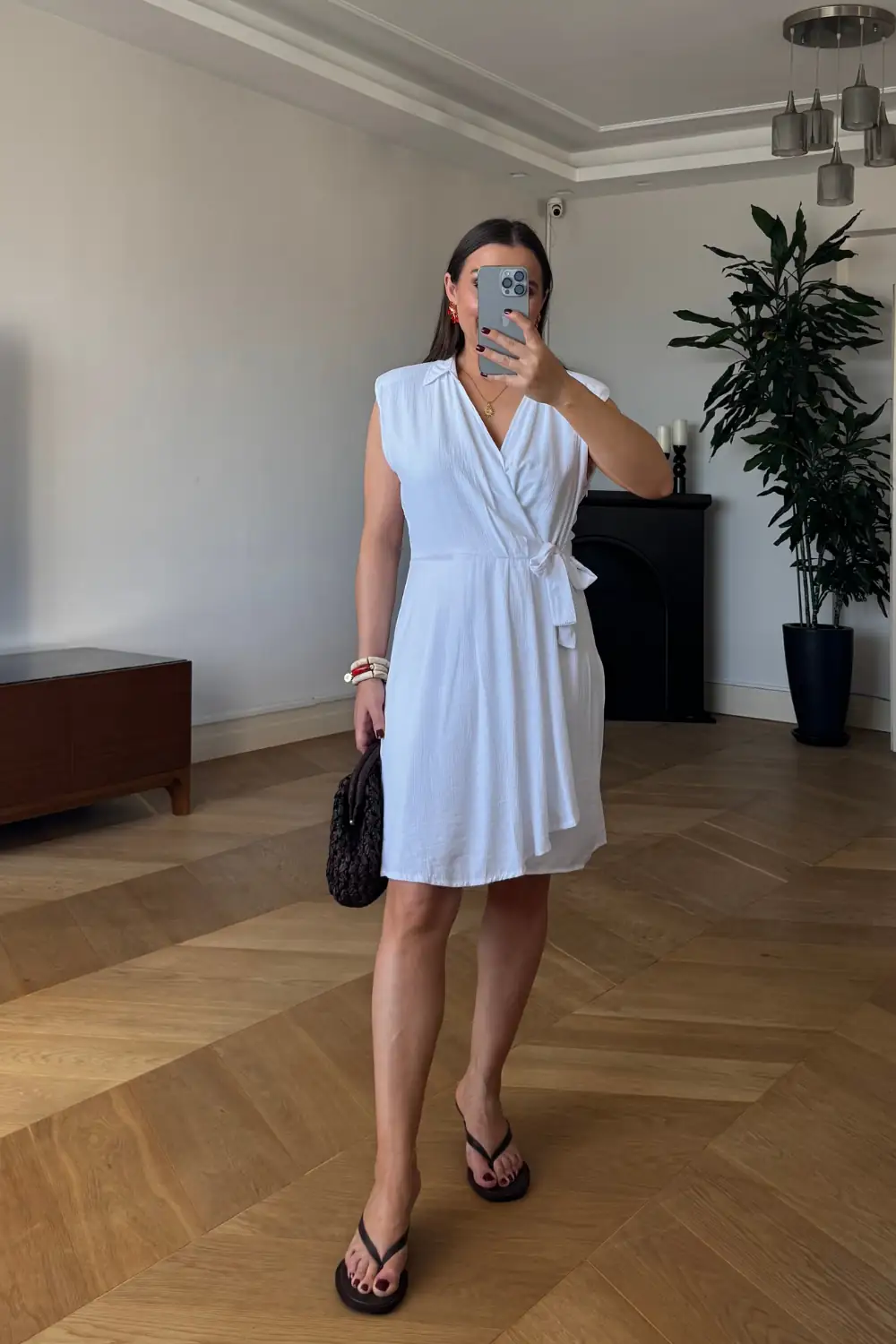 Kruvaze Bağlamalı Mini Elbise 6