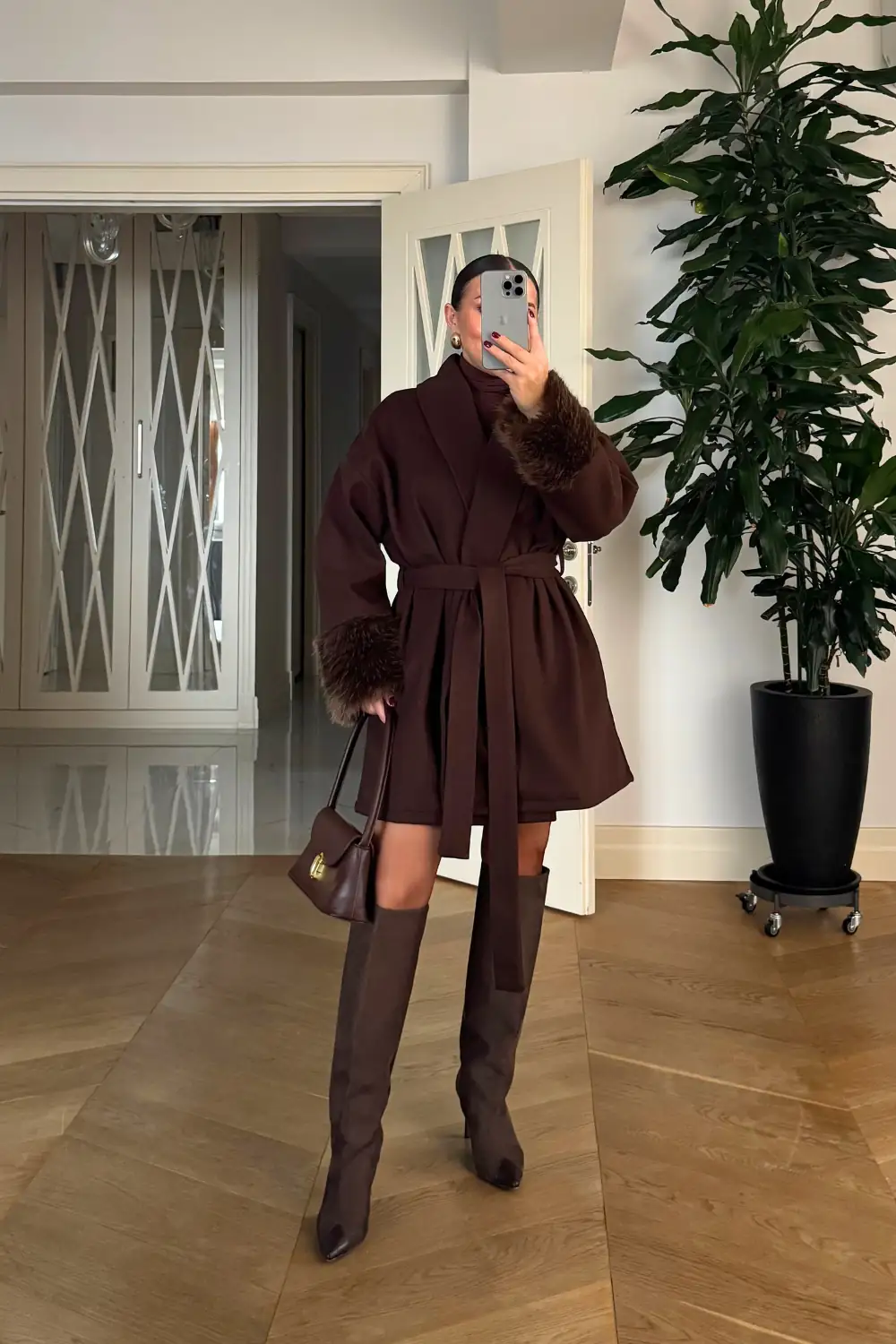 Şal Yaka Kuşaklı Kaşe Kadın Ceket 4