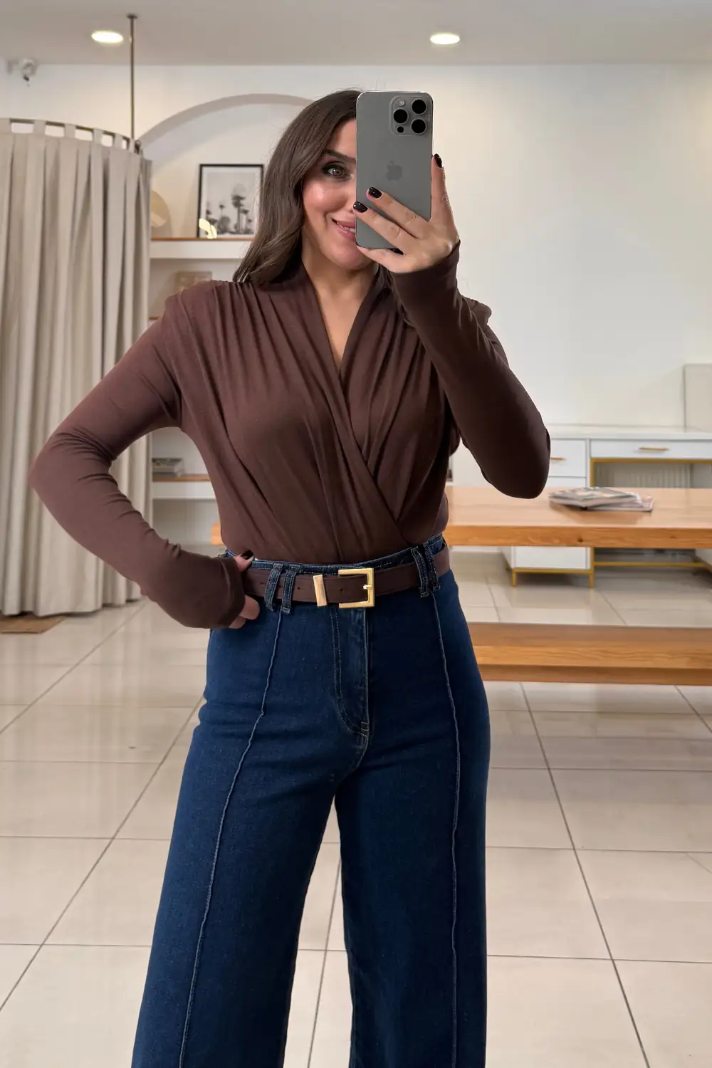 Kruvaze Yaka Vatkalı Uzun Kollu Bodysuit - Kahverengi