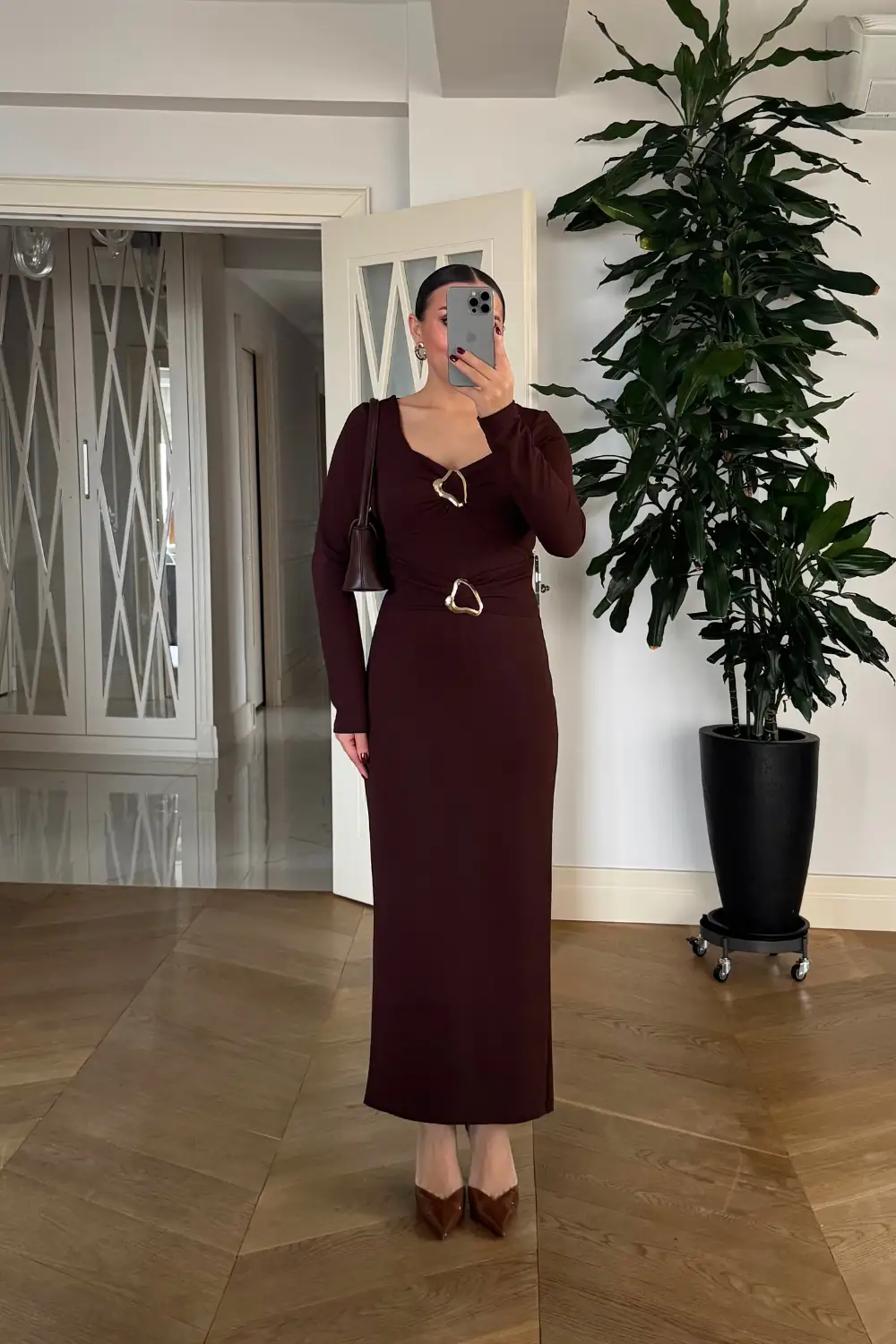 Kalp Yaka Uzun Kollu Elbise 4