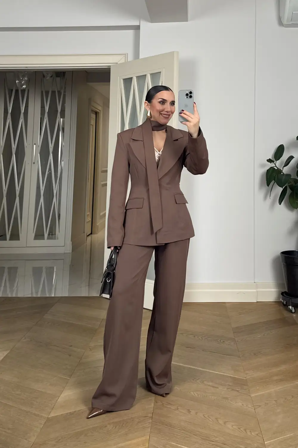 Fular Detaylı Blazer Kadın Ceket - Kahverengi