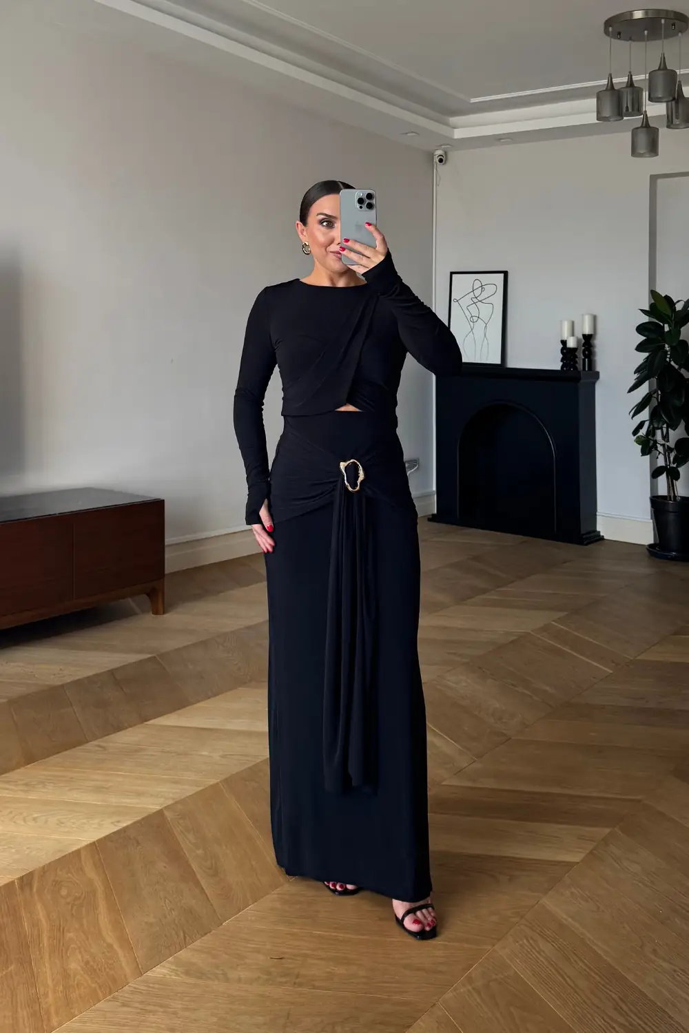 Toka Detaylı Bluz Etek Takım - SİYAH