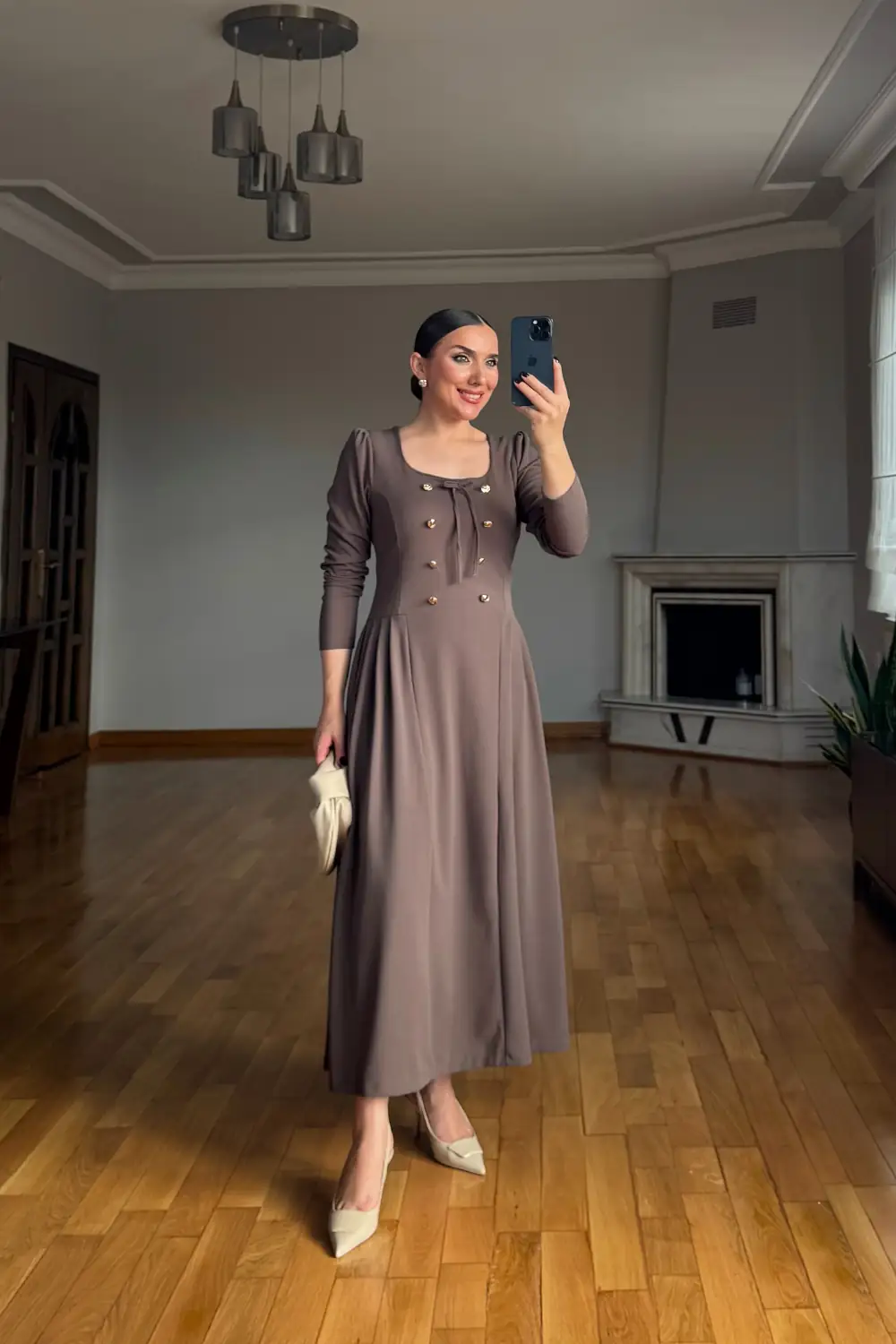 U Yaka Uzun Kollu Kloş Elbise - Vizon