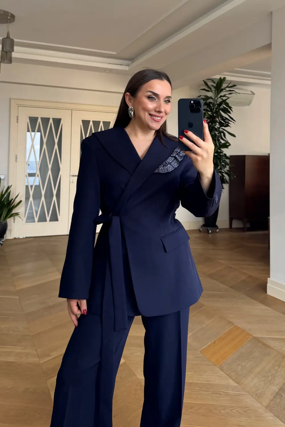 Pelerin Detaylı Blazer Ceket Pantolon Kadın Takım - Lacivert