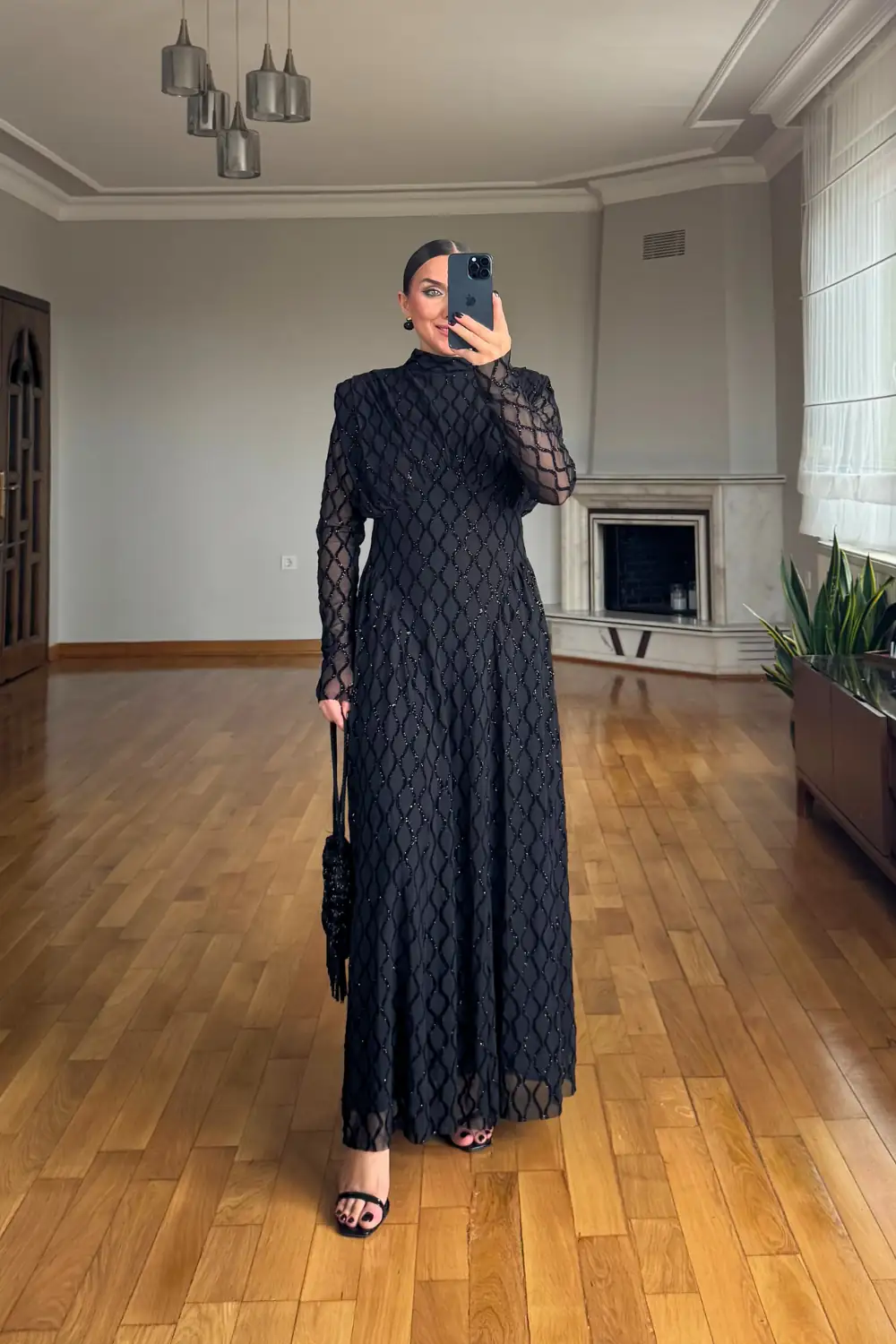 Dik Yaka Vatkalı Uzun Kollu Maxi Elbise 5