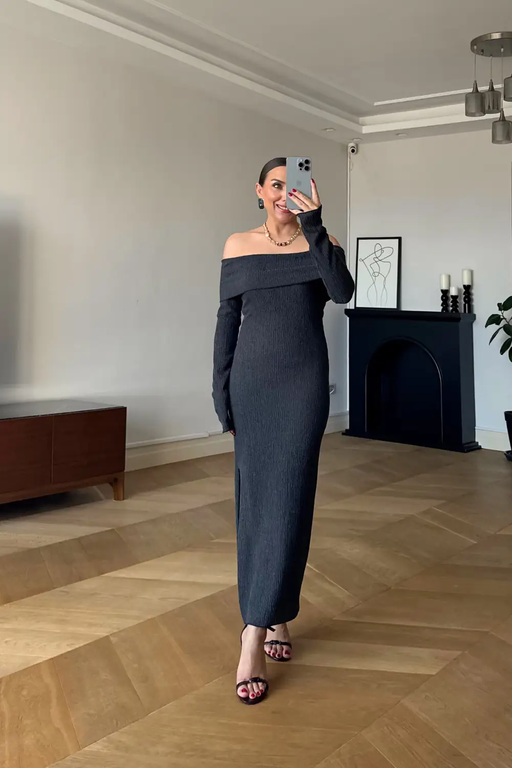 Madonna Yaka Uzun Kollu Midi Elbise 4