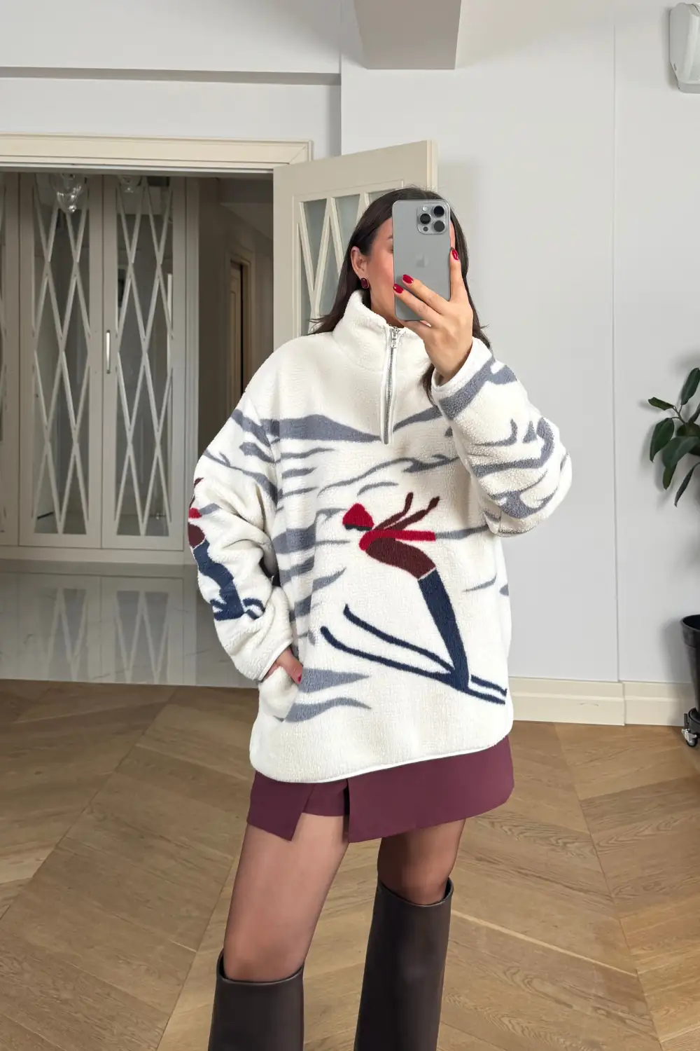 Dik Yaka Fermuarlı Polar Kadın Sweatshirt - Ekru