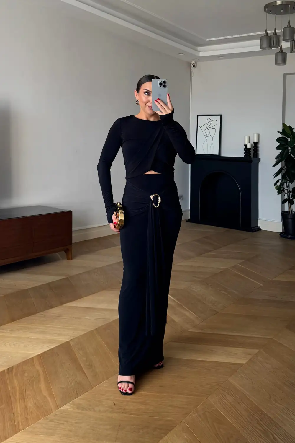 Toka Detaylı Bluz Etek Takım - SİYAH