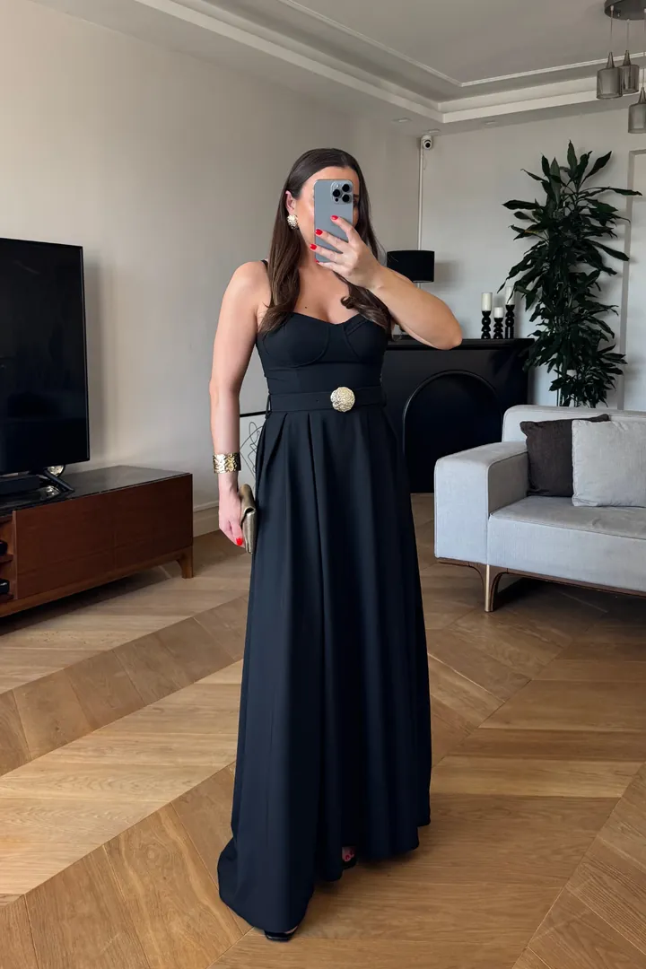 Göğüs Kuplu Askılı Uzun Elbise 3